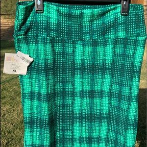 LuLaRoe Cassie XL